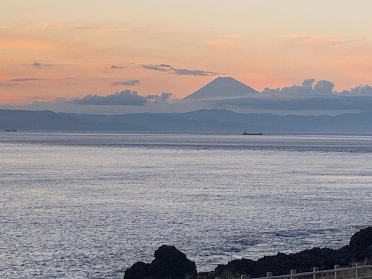 Отель Volcanic Island Oshima Экстерьер фото